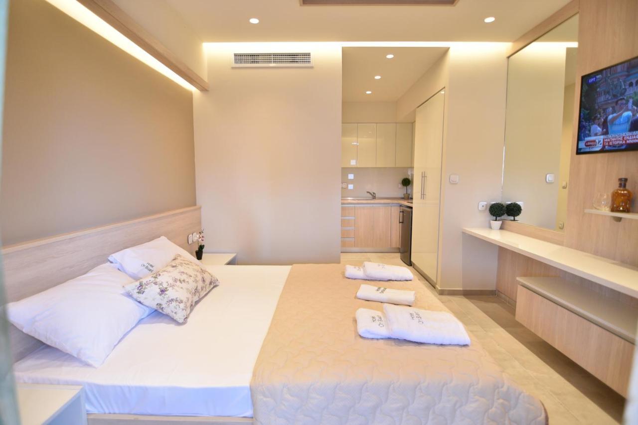 On Board Luxury Studios Sarti Esterno foto
