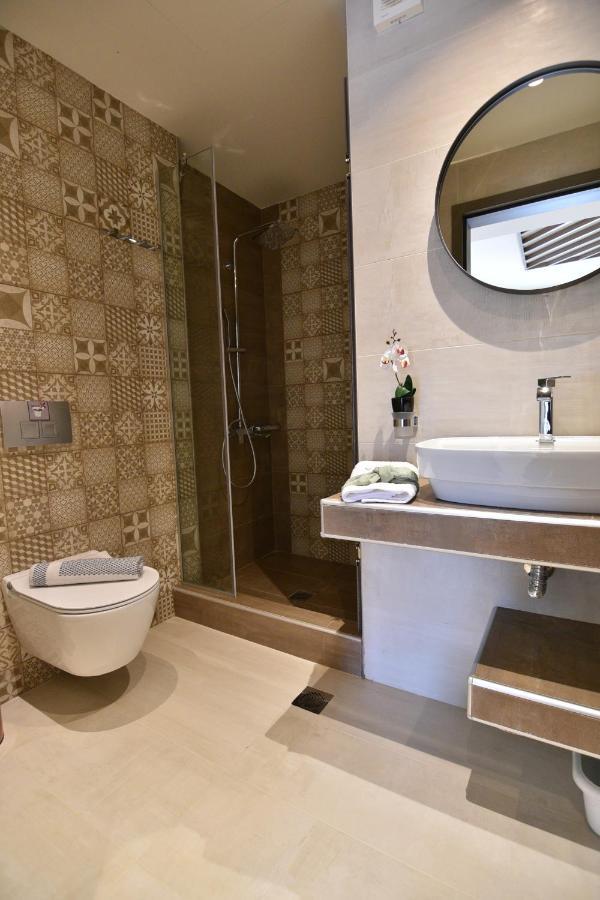 On Board Luxury Studios Sarti Esterno foto